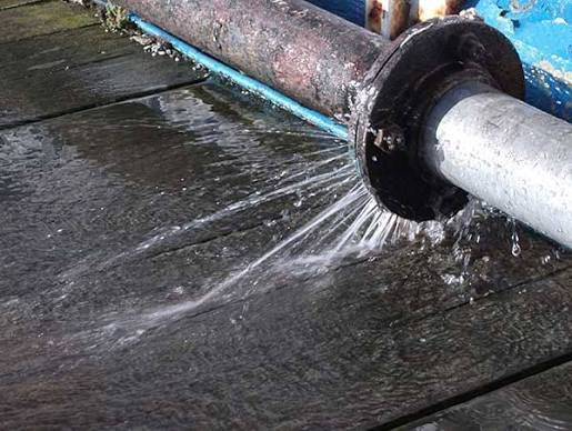 Signs of water line leak in Rexburg